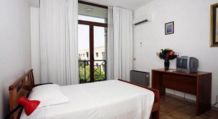 Casa Pastor Bonus Hotel Lecce Buitenkant foto
